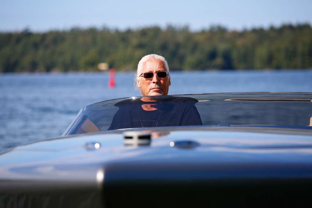 Porsche Design Fearless 28 performance boat underway in Muskoka